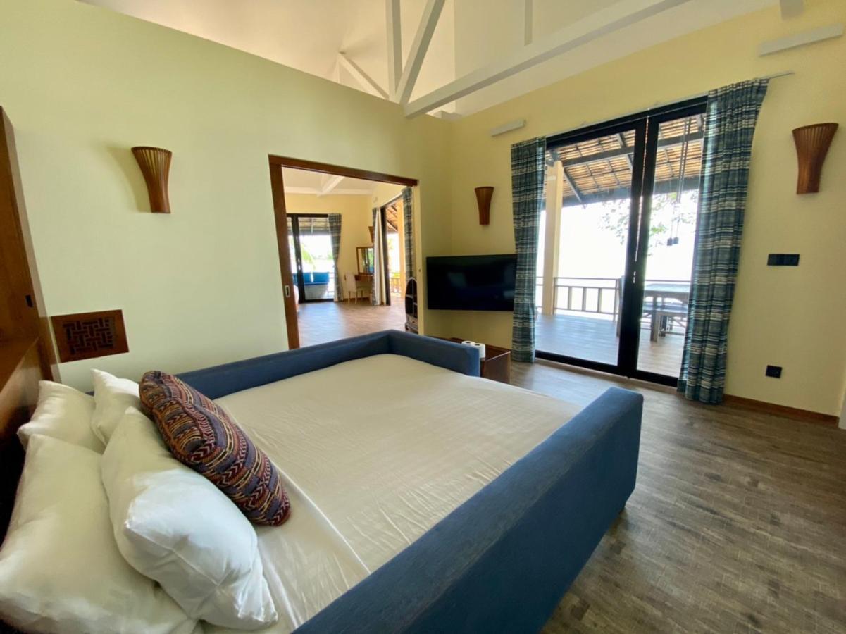 Absolute Beachfront Villas Baan Tai Exterior photo