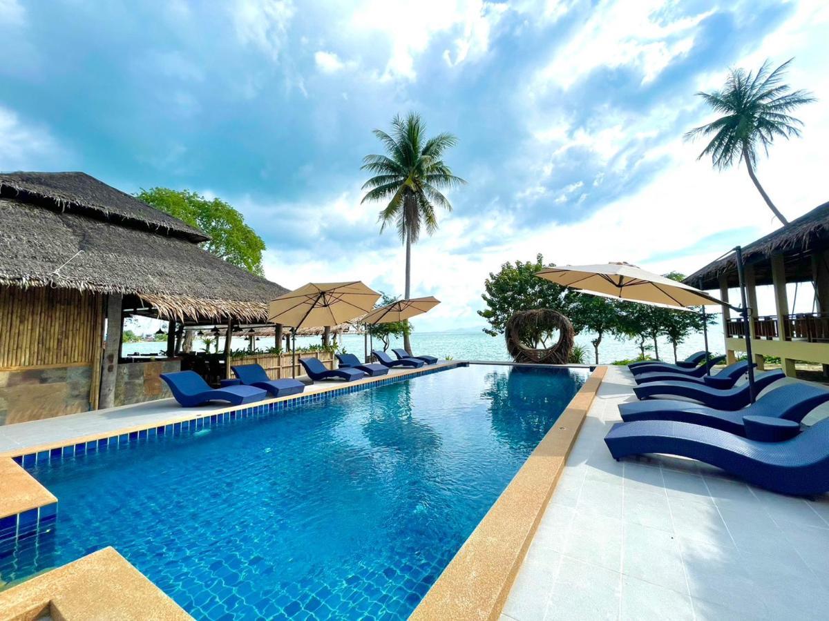 Absolute Beachfront Villas Baan Tai Exterior photo