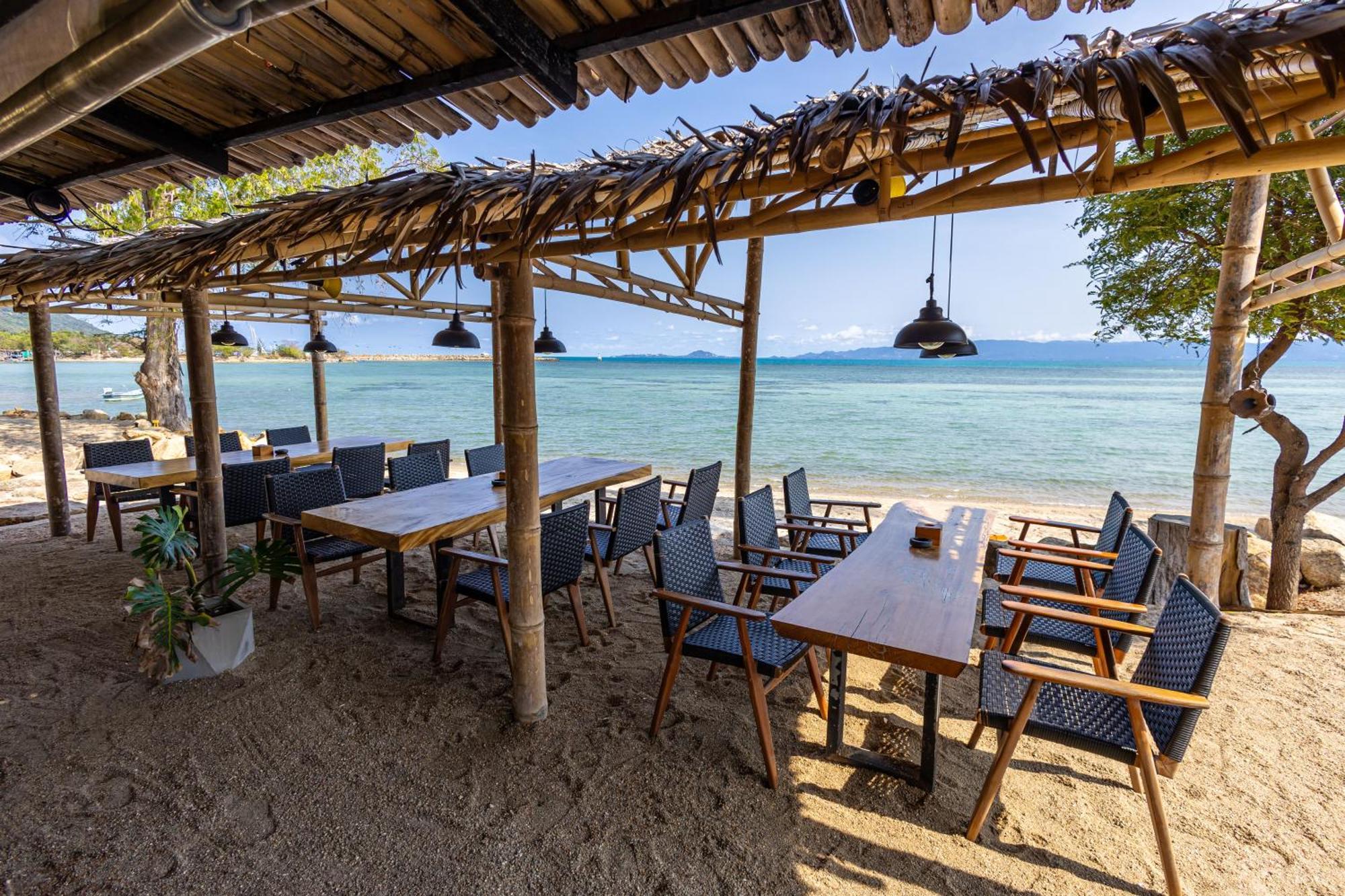 Absolute Beachfront Villas Baan Tai Exterior photo